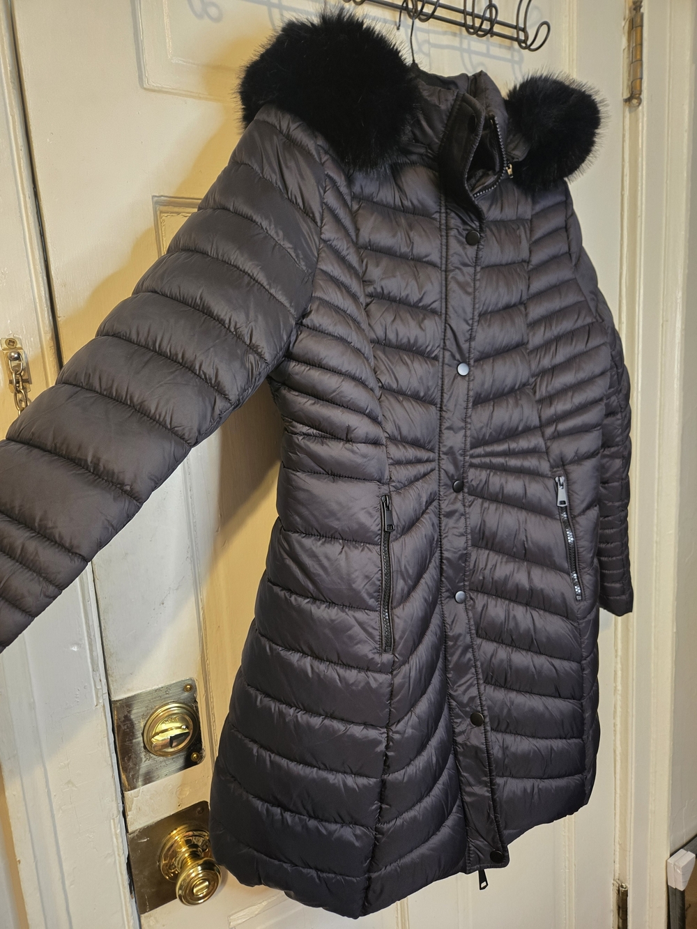 Women's Black Quilted Long Puffer Coat with Fur Trim Size Large